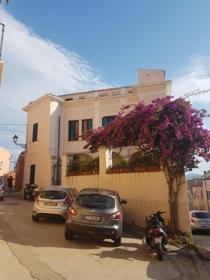 Monolocale In Villa Centrale La Maddalena  Bagian luar foto